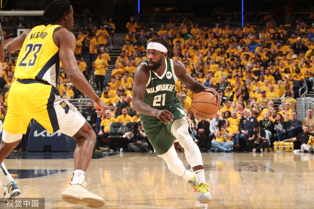 职业足球的 职业足球的