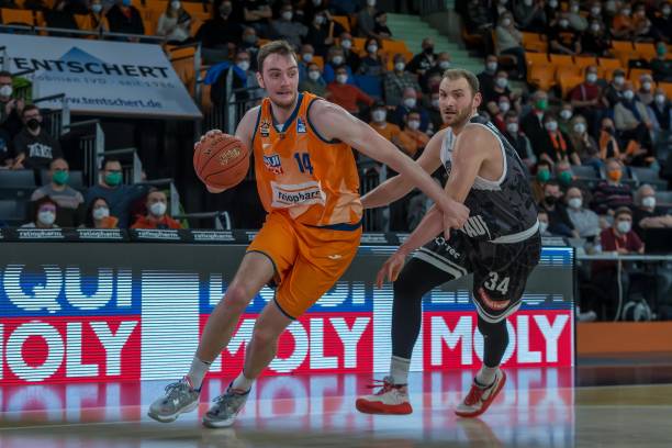 这场比赛对 这场比赛对